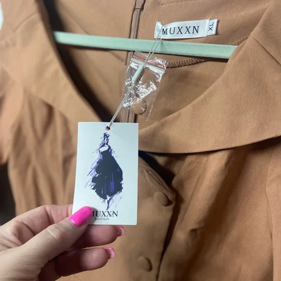 Women's Tan Dress - Picture 6 of 8